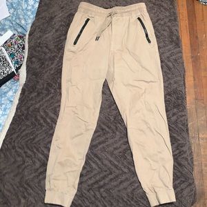Under Armor Fitted Khaki Cargo Joggers NWOT